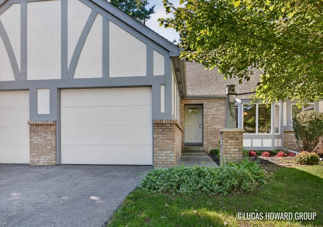 Listing Photo 3 - Condo for sale in building located at 3167 Maple Villa Dr SE, Grand Rapids, MI 49508