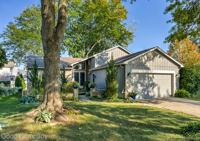 Photo 1 of Single family home for sale at 42540 Sycamore Dr, Sterling Heights, MI 48313 | MLS# 20261079184 | Listing updated on 2026-10-12