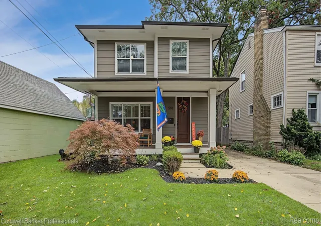 Photo 1 of Single family home for sale at 518 Curry Ave, Royal Oak, MI 48067 | MLS# 20261079197 | Listing updated on 2026-10-11