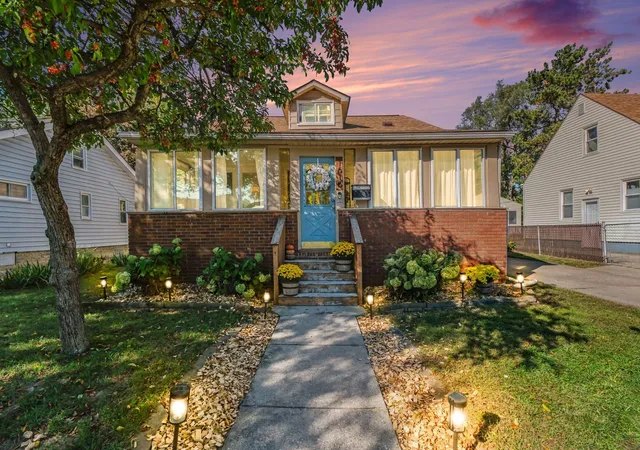 Photo 2 of Single family home for sale at 1616 Albany St, Ferndale, MI 48220 | MLS# 65026052092 | Listing updated on 2026-10-07