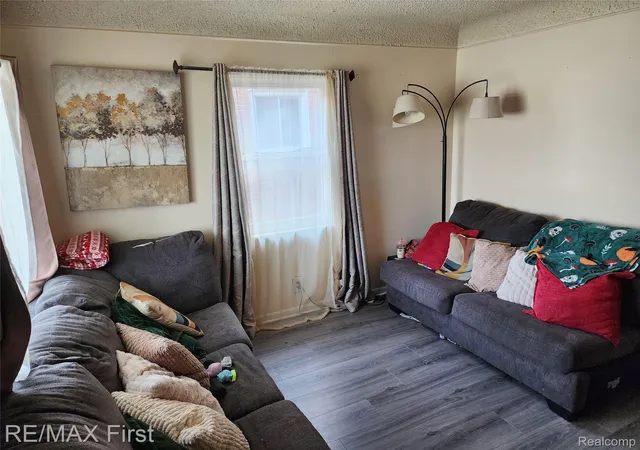 Photo 2 of Single family home for sale at 15010 Eastburn St, Detroit, MI 48205 | MLS# 20261079226 | Listing updated on 2026-10-10