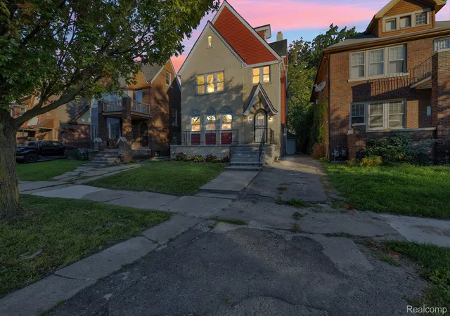 Photo 3 of Single family home for sale at 4218 Cortland St, Detroit, MI 48204 | MLS# 20261079227 | Listing updated on 2026-10-09