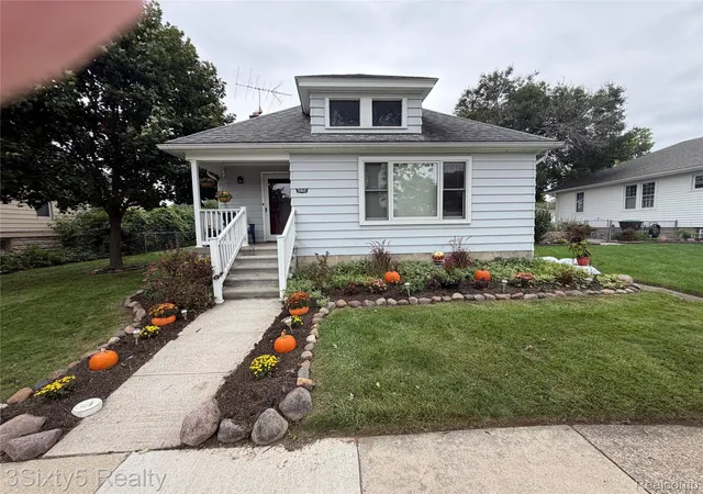 Photo 1 of Single family home for sale at 3360 4th Street, Trenton, MI 48183 | MLS# 20261079268 | Listing updated on 2026-10-12