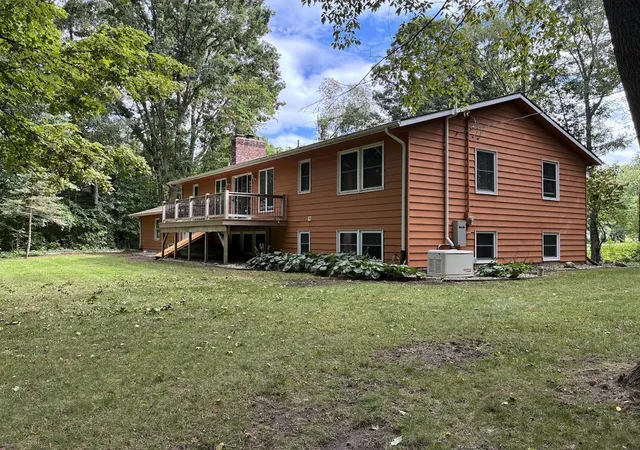 Photo 3 of Single family home for sale at 9511 E Mill Ave, Galesburg, MI 49053 | MLS# 65026052136 | Listing updated on 2026-10-21