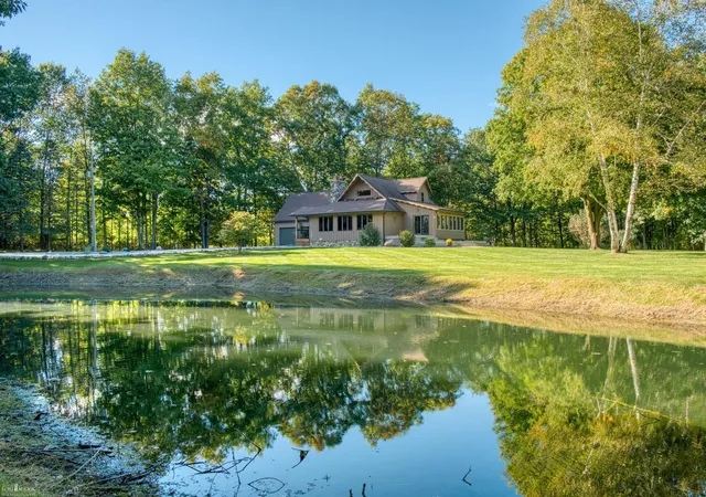 Photo 1 of Sale Pending at 3733 Hibbard Rd, Corunna, MI 48817 | MLS# 5050223473 | Listing updated on 2026-10-04