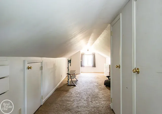 Photo 2 of Single family home for sale at 1434 Pine St, Port Huron, MI 48060 | MLS# 58050223476 | Listing updated on 2026-10-03