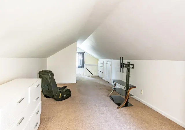 Photo 3 of Single family home for sale at 1434 Pine St, Port Huron, MI 48060 | MLS# 58050223476 | Listing updated on 2026-10-03