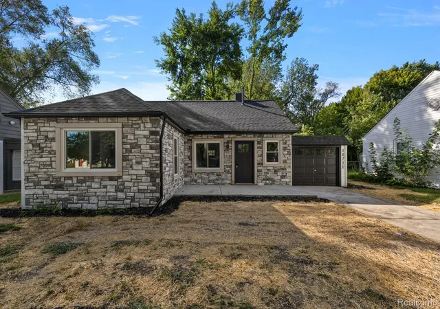 Photo 2 of Single family home for sale at 10711 Troy St, Oak Park, MI 48237 | MLS# 20261079300 | Listing updated on 2026-10-14