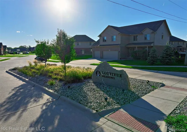 Photo 2 of Single family home for sale at 49586 Manistee Dr, Chesterfield, MI 48047 | MLS# 20261079303 | Listing updated on 2026-10-15