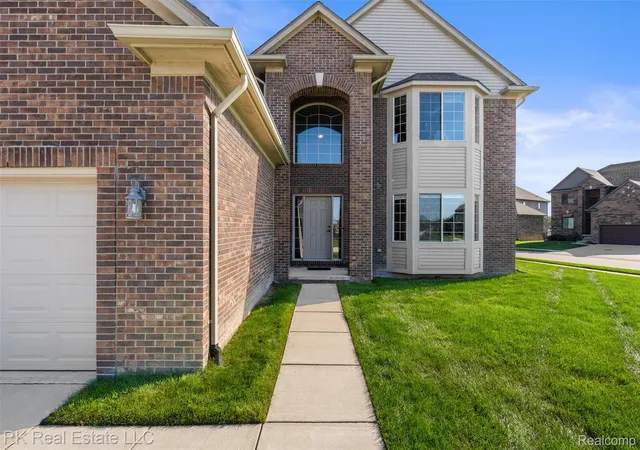Photo 3 of Single family home for sale at 49586 Manistee Dr, Chesterfield, MI 48047 | MLS# 20261079303 | Listing updated on 2026-10-15