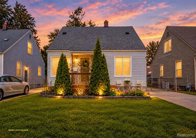 Photo 1 of Single family home for sale at 25274 Colgate St, Dearborn Heights, MI 48125 | MLS# 20261079357 | Listing updated on 2026-10-08