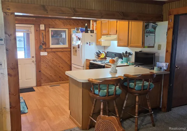 Photo 4 of Single family home for sale at 218 S Higgins St, Bancroft, MI 48414 | MLS# 20261079387 | Listing updated on 2026-10-12