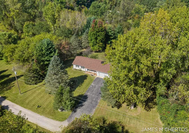Photo 1 of Single family home for sale at 8283 Deer Valley Dr SE, Caledonia Township Kent, MI 49302 | MLS# 65026052217 | Listing updated on 2026-10-30