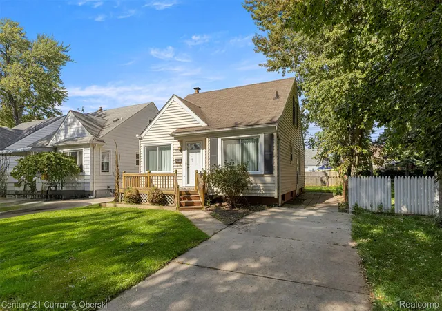Photo 1 of Sale Pending at 1820 Buckingham Ave, Lincoln Park, MI 48146 | MLS# 20261079388 | Listing updated on 2026-10-08