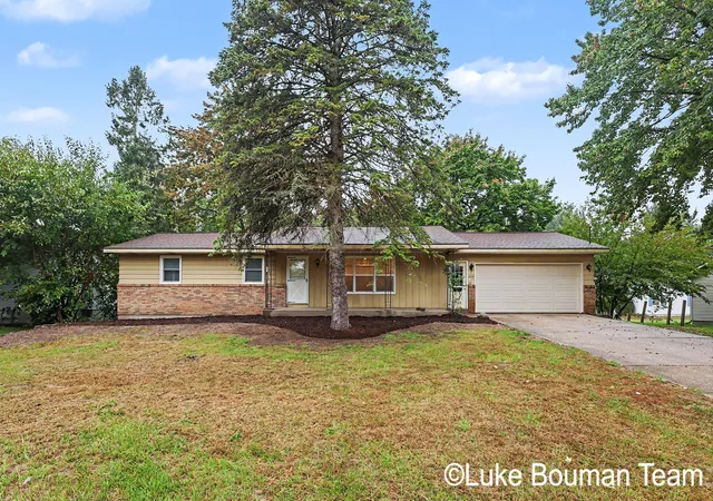 Photo 1 of Single family home for sale at 3349 146th Avenue, Holland, MI 49424 | MLS# 71026052225 | Listing updated on 2026-10-12