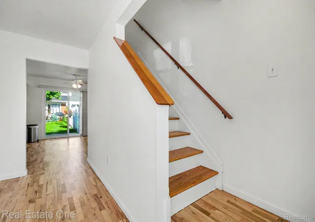 Photo 3 of Condo for sale at 45186 Kensington St, Utica, MI 48317 | MLS# 20261079445 | Listing updated on 2026-10-11