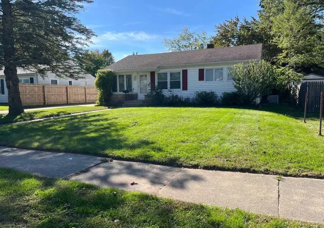 Photo 1 of Single family home for sale at 1119 Chrysler St, Kalamazoo, MI 49048 | MLS# 71026052277 | Listing updated on 2026-10-23