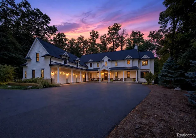 Photo 1 of Single family home for sale at 1533 Kensington Rd, Bloomfield Hills, MI 48304 | MLS# 20261079463 | Listing updated on 2026-10-20