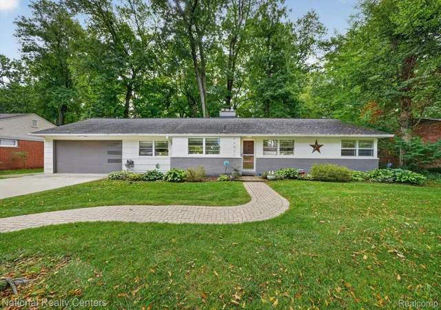 Photo 1 of Sale Pending at 44505 Governor Bradford Rd, Plymouth, MI 48170 | MLS# 20261079487 | Listing updated on 2026-10-18