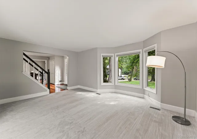Photo 3 of Single family home for sale at 2768 Homewood Dr, Troy, MI 48098 | MLS# 20261079510 | Listing updated on 2026-10-16