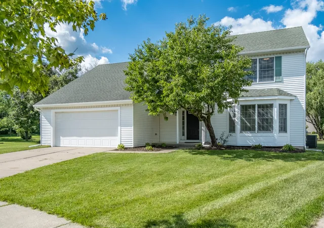 Single family home for sale at 3126 Fairhaven Ct, Ann Arbor, MI 48105 | MLS# 81026052320
