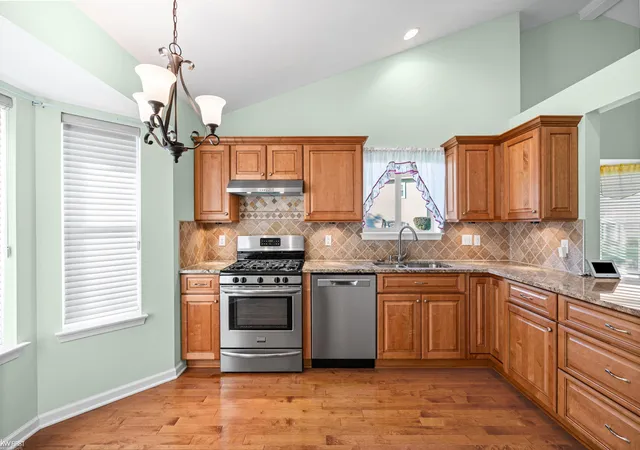 Listing Photo 5 - Condo for sale in building located at 4375 Maya Ln, Swartz Creek, MI 48473