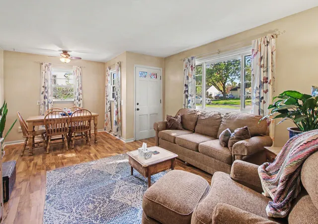 Photo 3 of Single family home for sale at 1031 Chrysler St, Kalamazoo, MI 49048 | MLS# 62026052324 | Listing updated on 2026-10-12