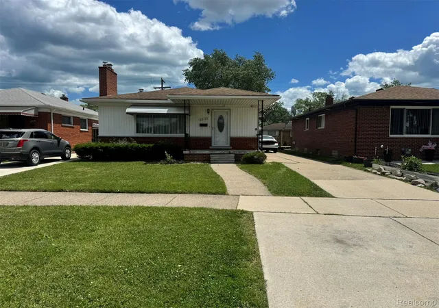 Photo 1 of Single family home for sale at 22122 Kelly Rd, Eastpointe, MI 48021 | MLS# 20261079530 | Listing updated on 2026-10-05