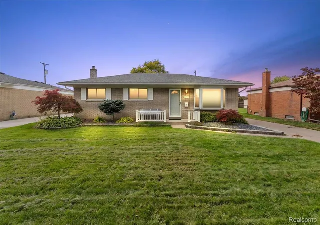 Photo 1 of Single family home for sale at 33759 Cornelissen Dr, Sterling Heights, MI 48312 | MLS# 20261079553 | Listing updated on 2026-10-21