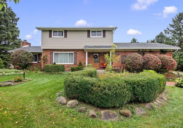 Photo 1 of Single family home for sale at 4675 Seymour Lake Rd, Oxford, MI 48371 | MLS# 20261079620 | Listing updated on 2026-10-20