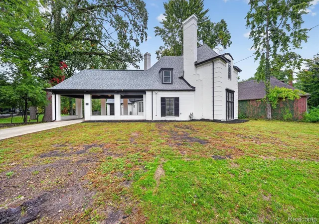 Photo 2 of Single family home for sale at 3250 Sherbourne Rd, Detroit, MI 48221 | MLS# 20261079629 | Listing updated on 2026-10-12