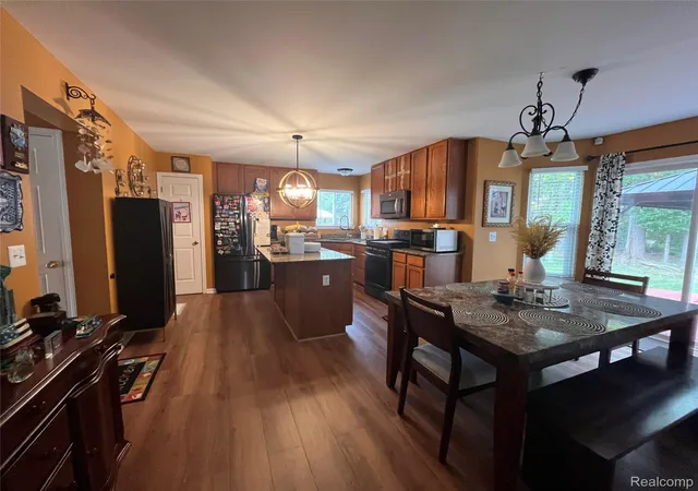 Photo 3 of Single family home for sale at 26680 Parkside Dr, Taylor, MI 48180 | MLS# 20261079637 | Listing updated on 2026-10-10