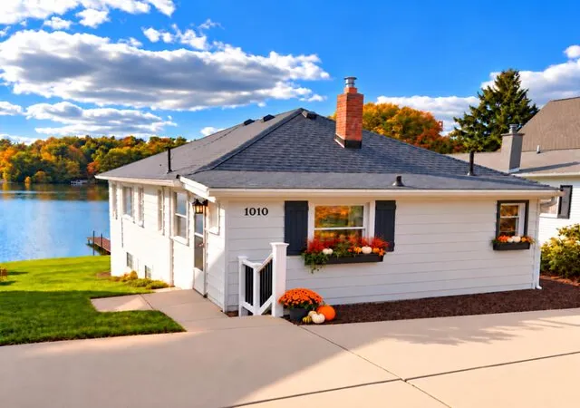Photo 1 of Single family home for sale at 1010 Brighton Lake Rd, Brighton, MI 48116 | MLS# 81026052401 | Listing updated on 2026-10-28
