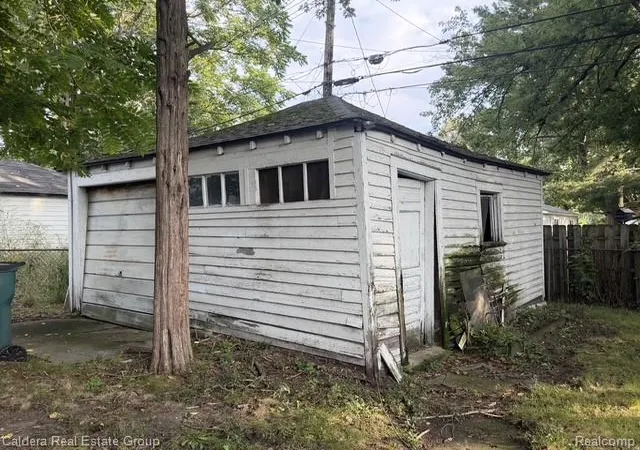 Photo 2 of Single family home for sale at 1820 E Jarvis Ave, Hazel Park, MI 48030 | MLS# 20261079642 | Listing updated on 2026-10-05