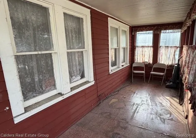 Photo 3 of Single family home for sale at 1820 E Jarvis Ave, Hazel Park, MI 48030 | MLS# 20261079642 | Listing updated on 2026-10-05