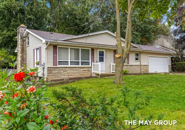 Photo 1 of Single family home for sale at 5366 Effingham Dr Se, Grand Rapids, MI 49508 | MLS# 65026052419 | Listing updated on 2026-10-08