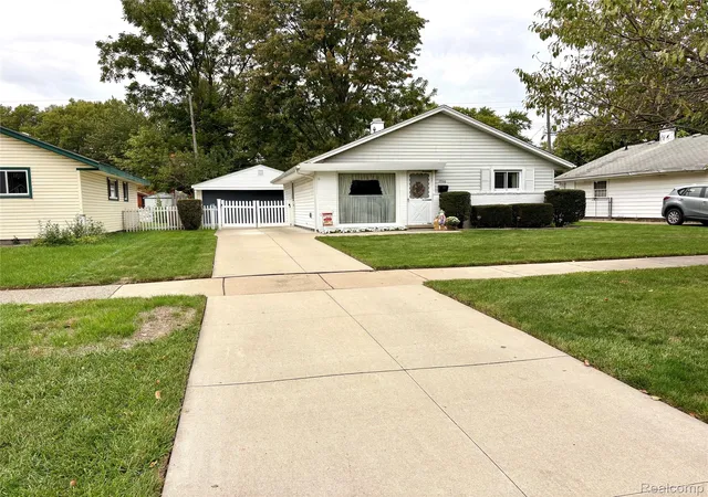 Photo 3 of Single family home for sale at 7950 Clippert St, Taylor, MI 48180 | MLS# 20261079689 | Listing updated on 2026-10-07