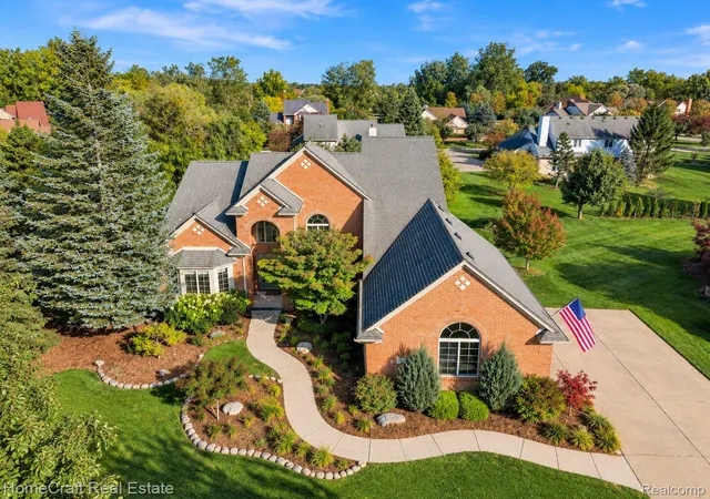 Photo 2 of Single family home for sale at 2579 Shagbark Ct, Canton, MI 48188 | MLS# 20261079690 | Listing updated on 2026-10-16