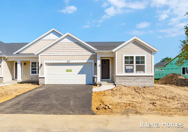 Photo 1 of Condo for sale at 329 Round Hl Rd, Kalamazoo, MI 49009 | MLS# 66026052446 | Listing updated on 2026-10-12