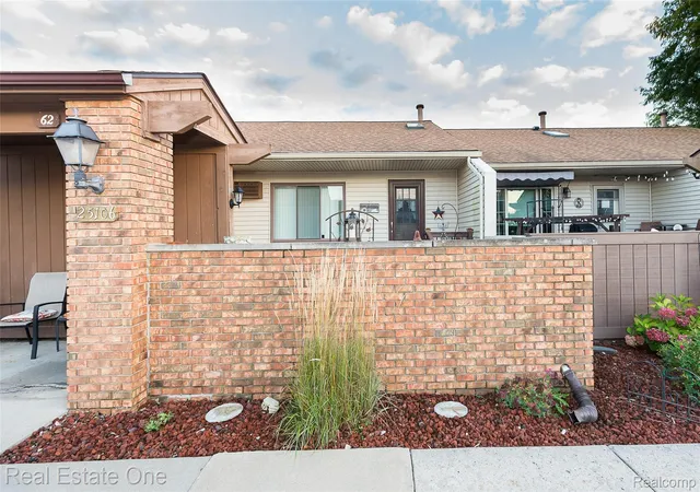 Photo 1 of Condo for sale at 25106 Jefferson Ct #4, South Lyon, MI 48178 | MLS# 20261079703 | Listing updated on 2026-10-06