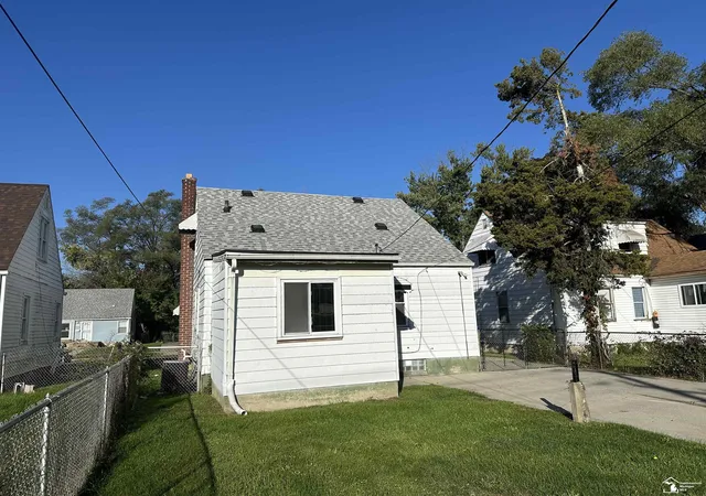 Photo 3 of Single family home for sale at 12214 Vaughan St, Detroit, MI 48228 | MLS# 57050223629 | Listing updated on 2026-10-05