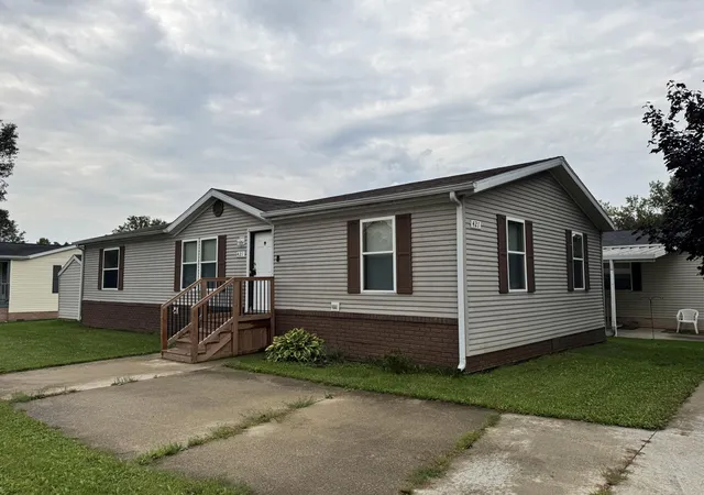 Photo 1 of Sale Pending at 421 Cheyenne River Dr, Adrian, MI 49221 | MLS# 81026052464 | Listing updated on 2026-10-17
