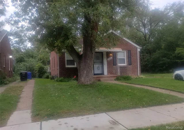 Photo 2 of Single family home for sale at 19429 Forrer St, Detroit, MI 48235 | MLS# 20261079769 | Listing updated on 2026-10-20
