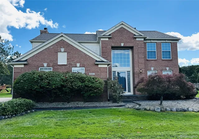 Photo 1 of Single family home for sale at 48867 Greenwich Cir, Canton, MI 48188 | MLS# 20261079771 | Listing updated on 2026-10-18