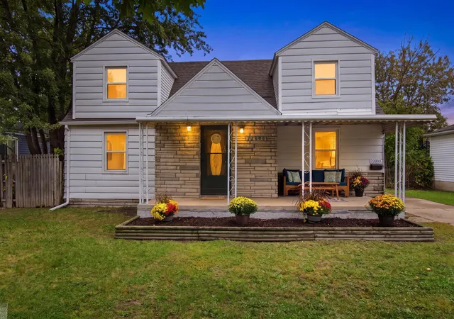 Photo 2 of Single family home for sale at 22600 Oaklane St, Warren, MI 48089 | MLS# 58050223646 | Listing updated on 2026-10-09