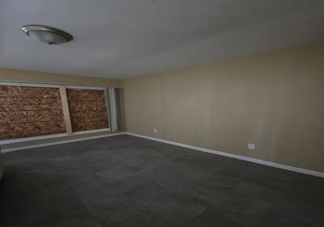 Photo 3 of Single family home for sale at 15140 Beaverland St, Detroit, MI 48223 | MLS# 81026052512 | Listing updated on 2026-10-12