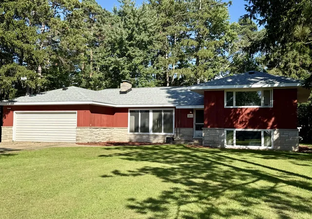 Photo 1 of Sale Pending at 3876 S Dangl Rd, Muskegon, MI 49444 | MLS# 71026052516 | Listing updated on 2026-10-10
