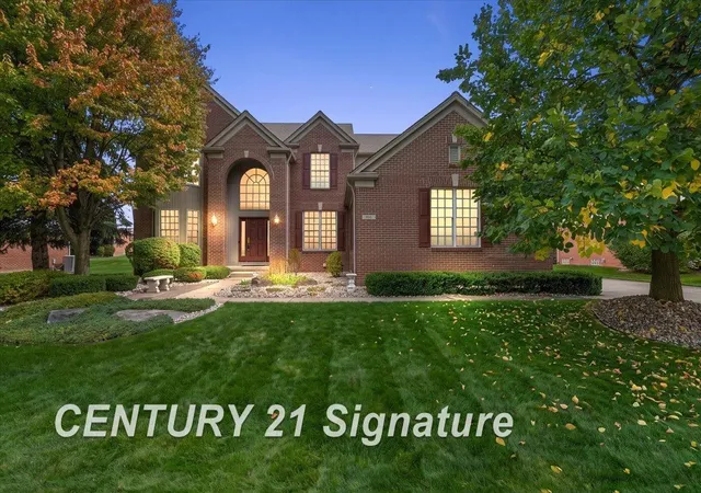Photo 1 of Sale Pending at 966 Holw Corners Ct, Rochester, MI 48307 | MLS# 61050223658 | Listing updated on 2026-10-09