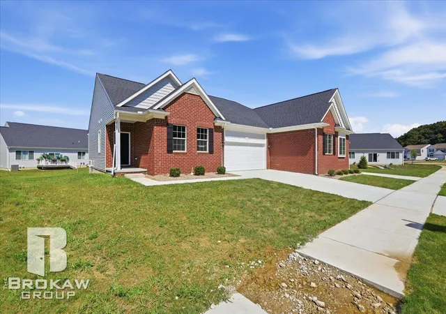 Listing Photo 1 - Condo for sale in building located at 1435 Luxington Dr, Lapeer, MI 48446
