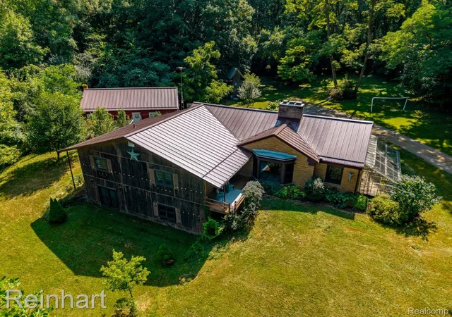 Photo 2 of Single family home for sale at 16460 Franklin Rd, Northville, MI 48168 | MLS# 20261079837 | Listing updated on 2026-10-05